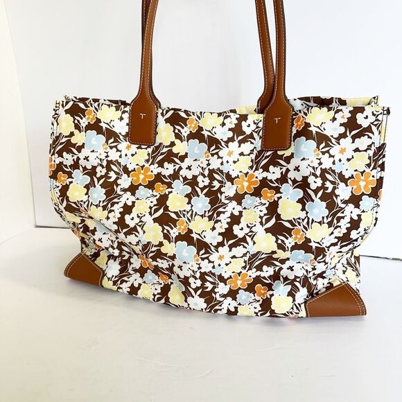 Tory Burch Brown and Cream Shoulder Bag with Floral Design - Picture 3 of 8